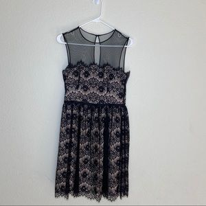 Maggie London Lace cocktail dress